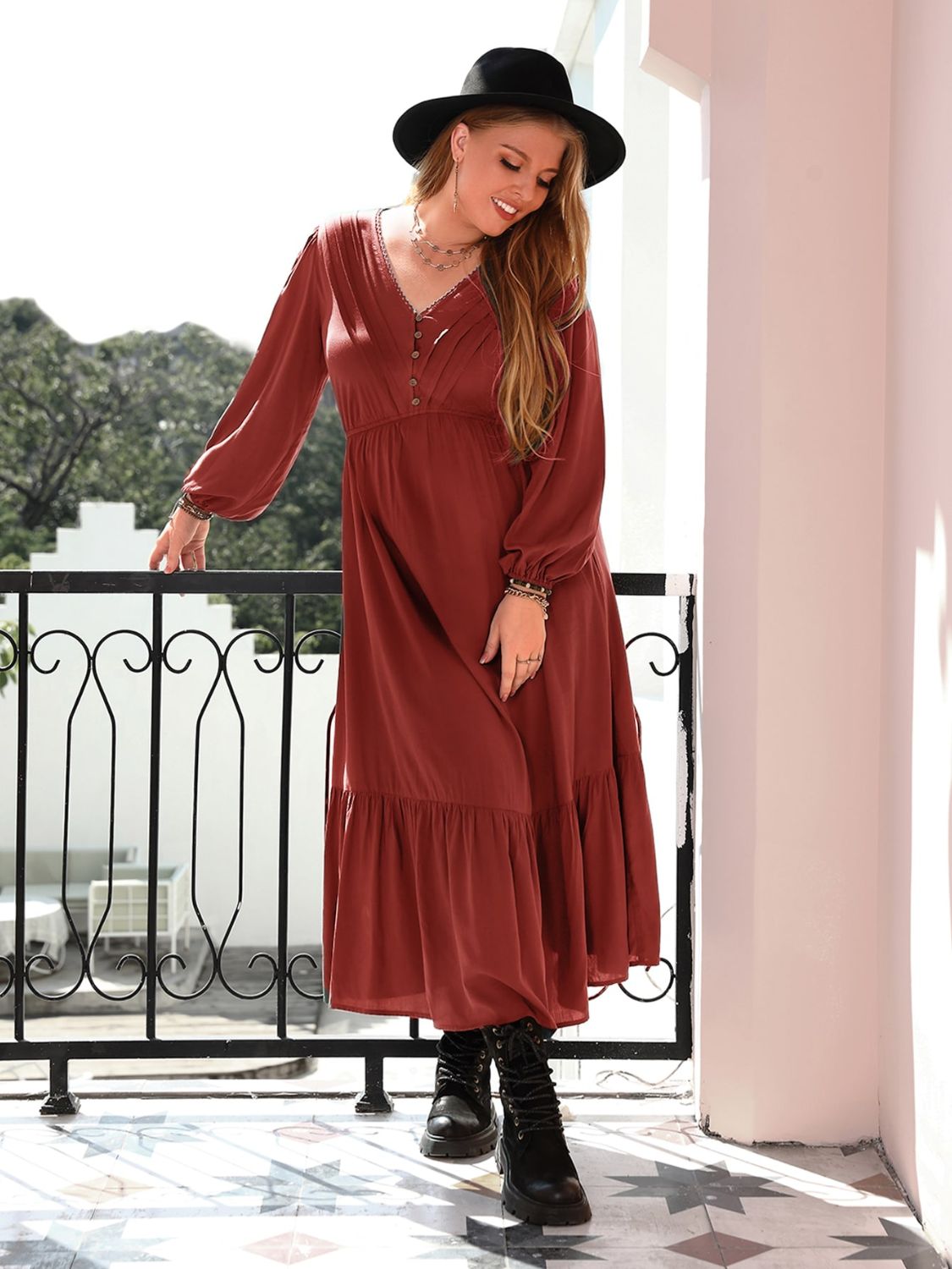 Curve Quarter Button V-Neck Long Sleeve Dress