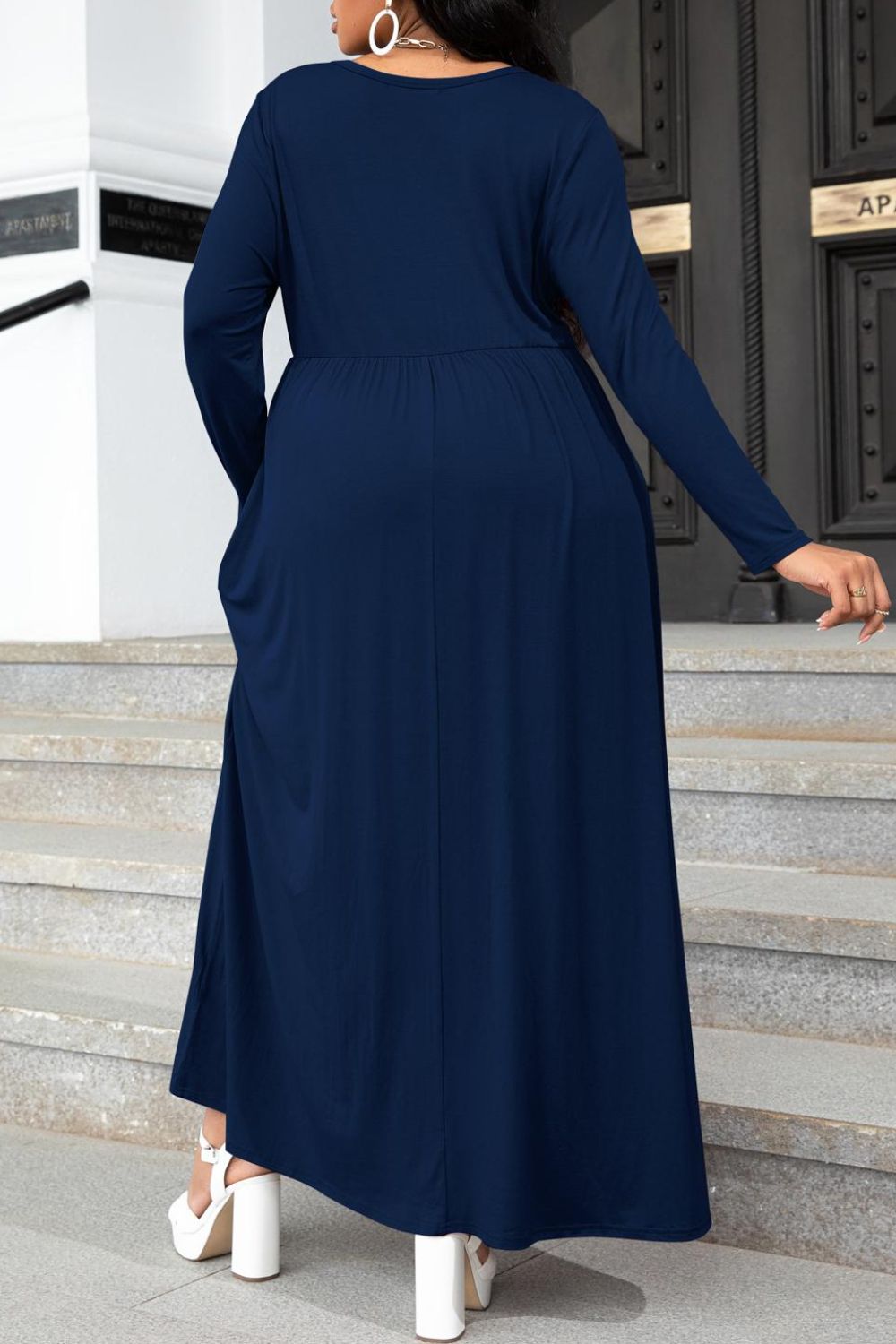 Curve Round Neck Long Sleeve Maxi Dress with Pockets