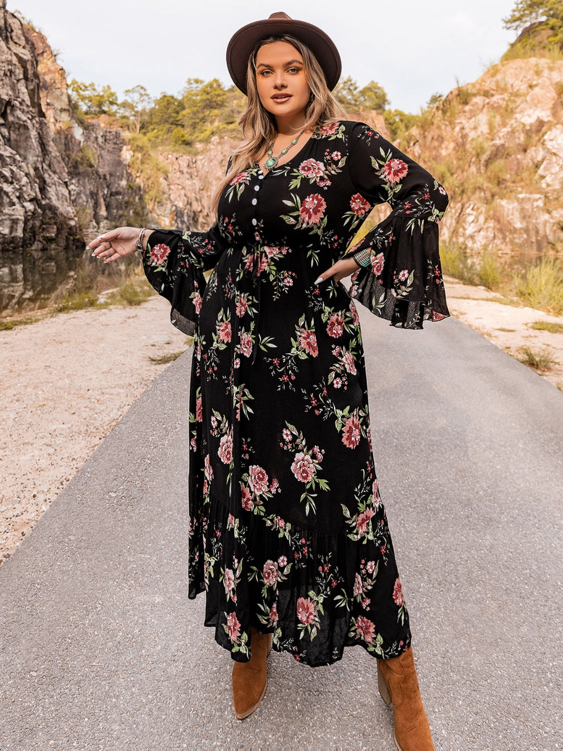 Curve Floral Flare Sleeve Dress